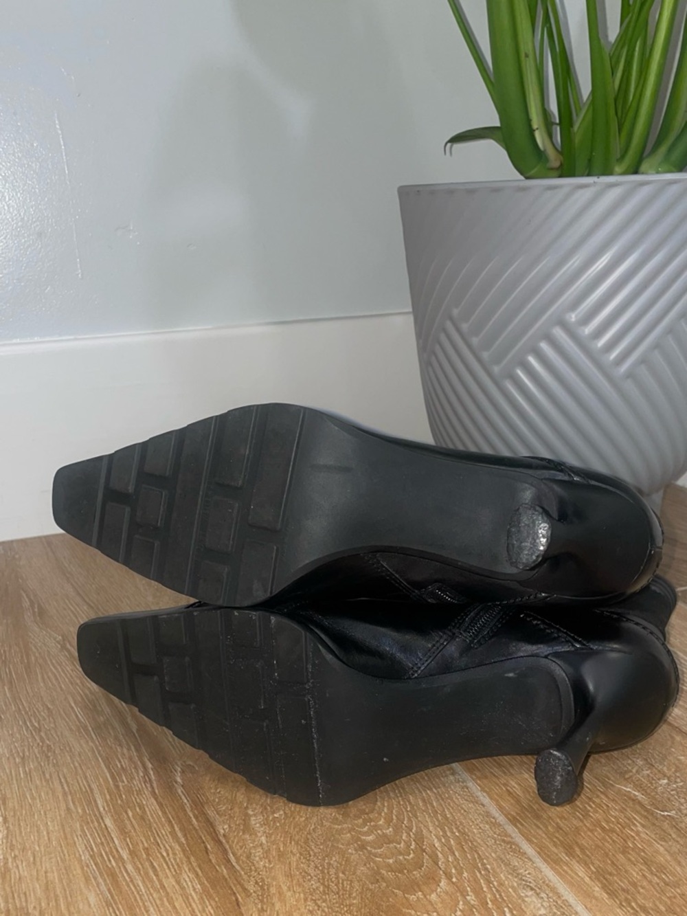 Stuart Weitzman Boot - Picture 6 of 12